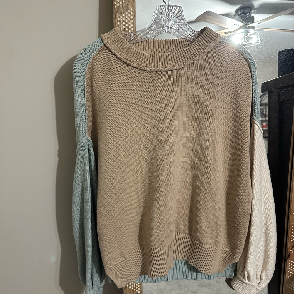 Blu Pepper tricolor sweater